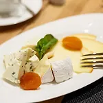 Hvd Grand Business & Leisure Hotel 4*