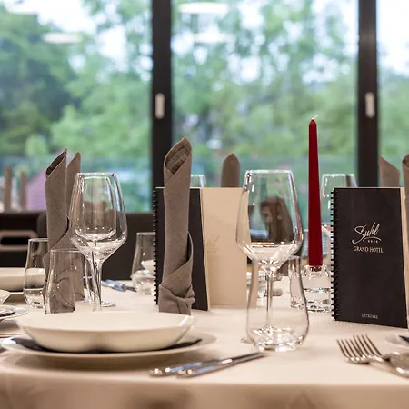 Hvd Grand Business & Leisure