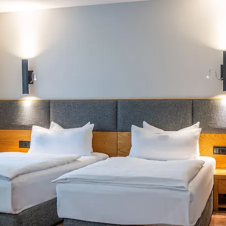 Hvd Grand Business & Leisure 苏尔