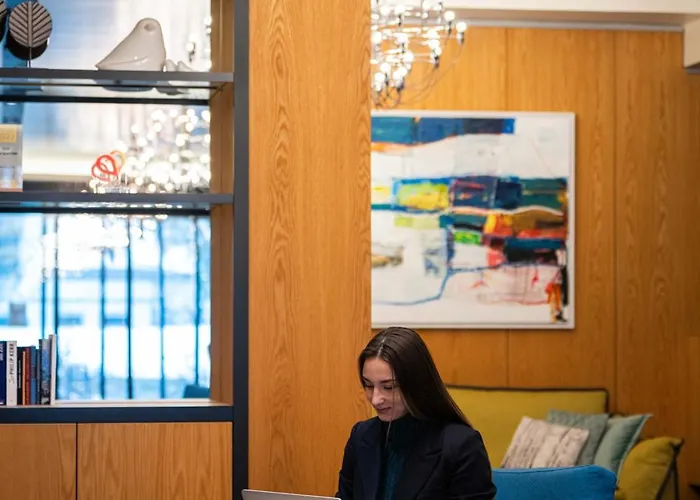 Hvd Grand Business & Leisure 4*