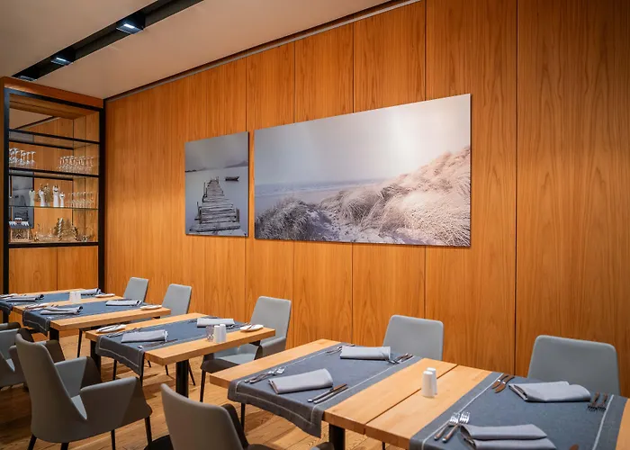 Hotel Hvd Grand Business & Leisure