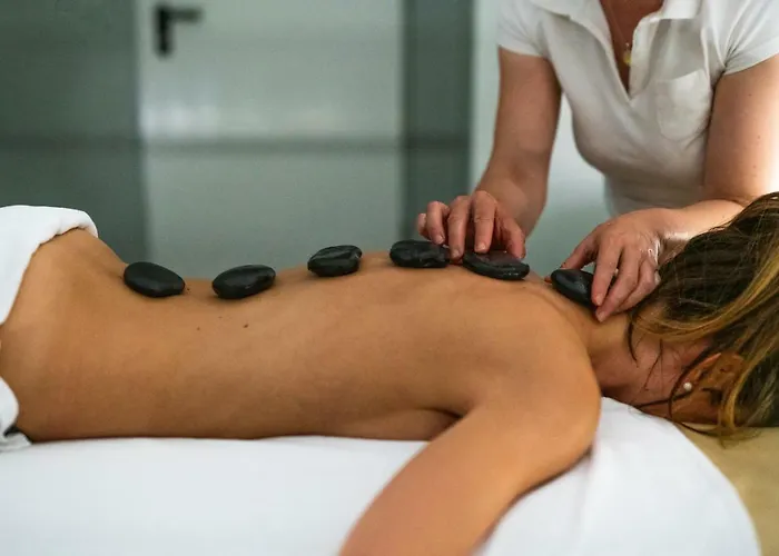 Hvd Grand Business & Leisure Hotel